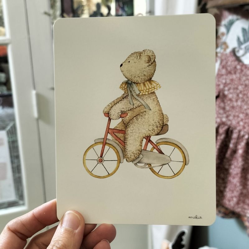 L'ours sur son vélo 