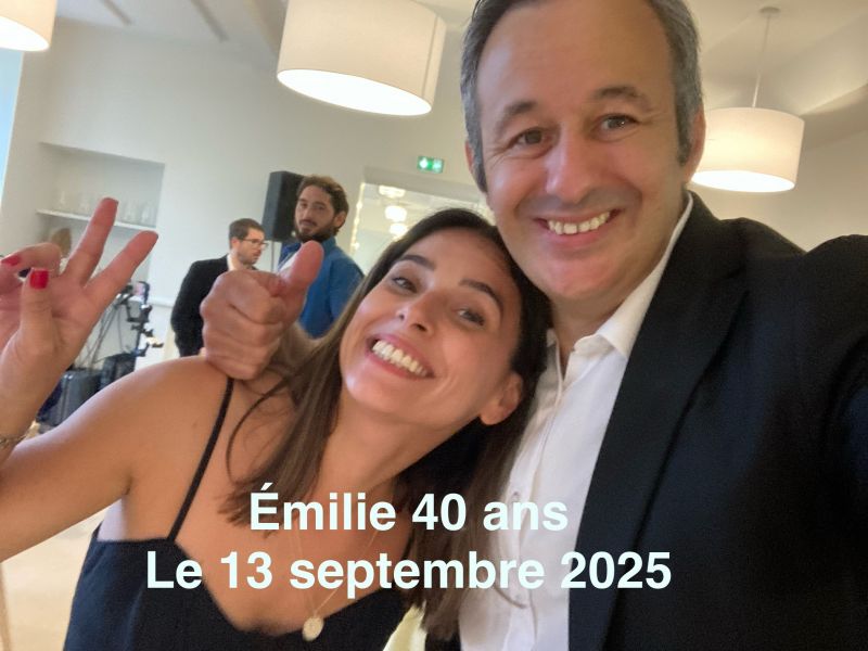  Émilie a célébré son anniversaire avec Magic David Lyon pour ses 40 ans