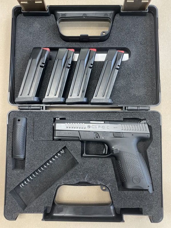 CZ P10 C - 6735