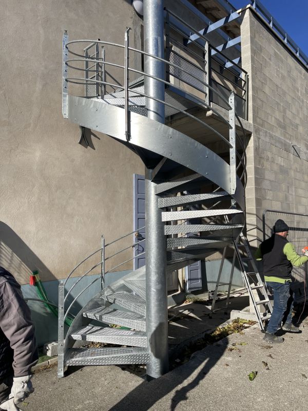 escalier colimaçon galvanisé