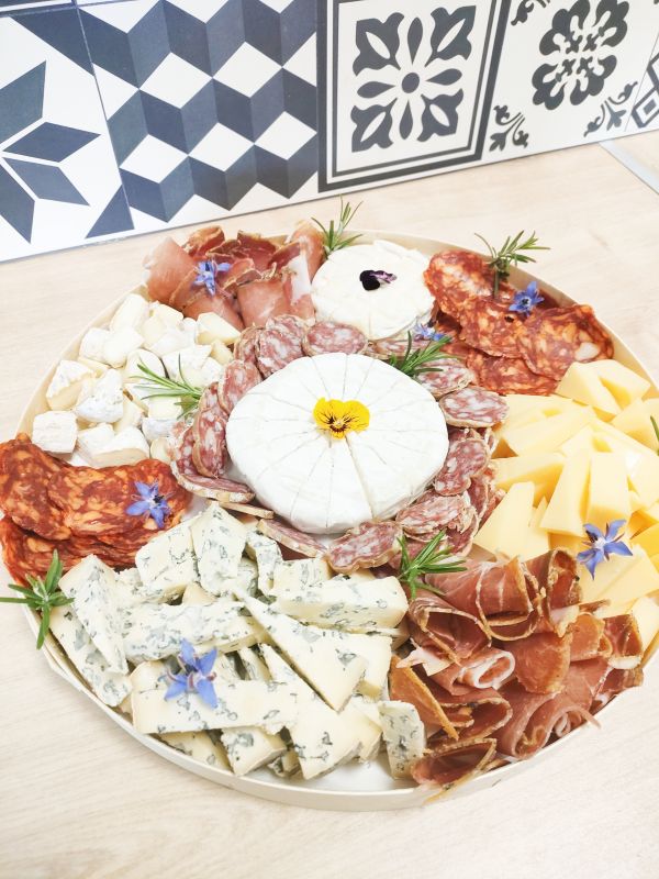 PLATEAU FROMAGE ET CHARCUTERIE 