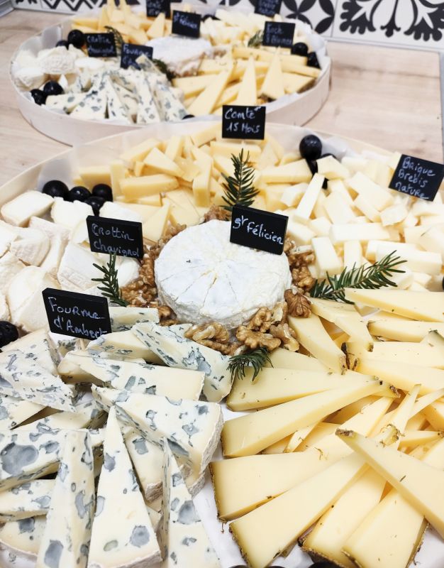 PLATEAU APÉRO FROMAGE + NOIX